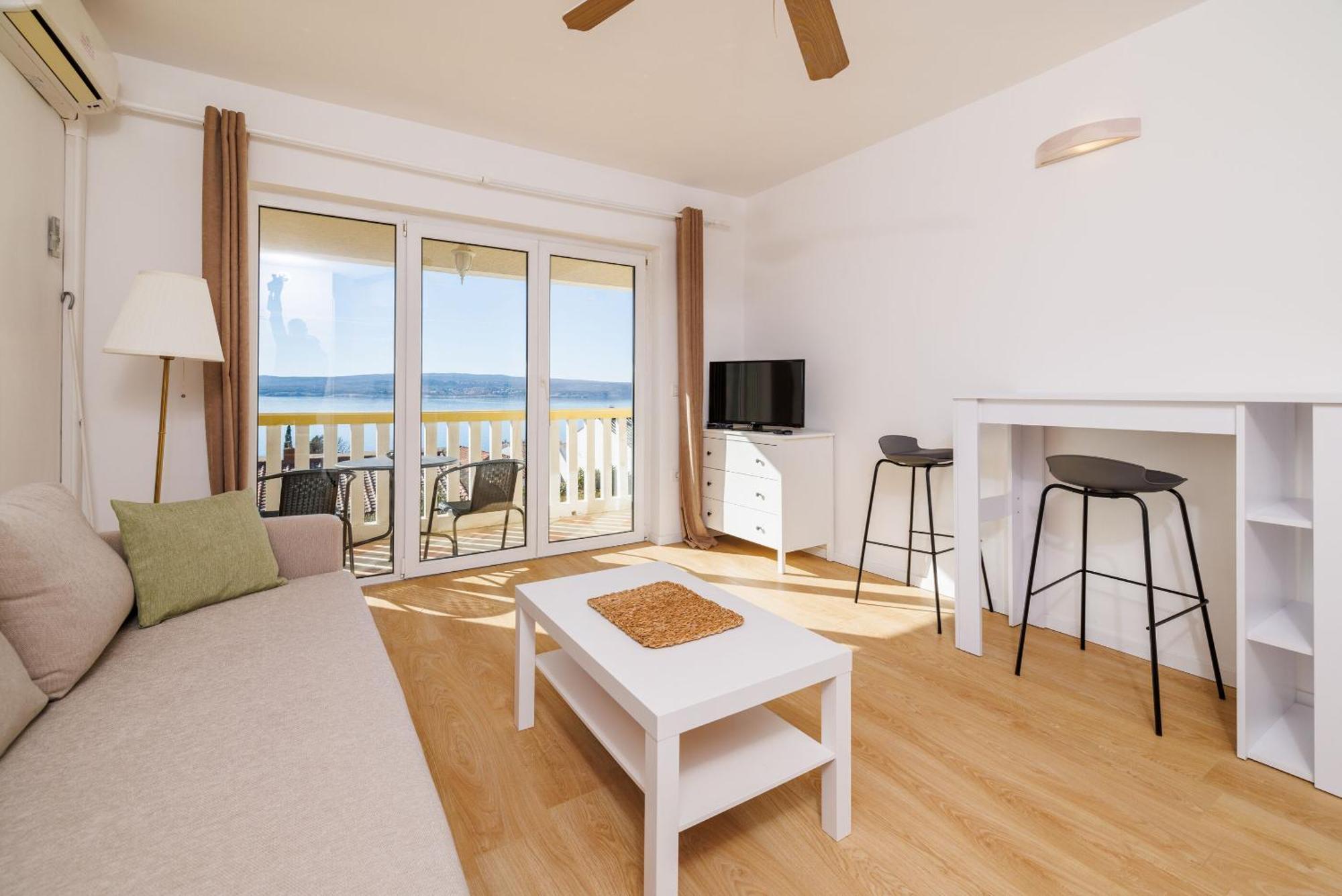 Apartments Neno Crikvenica Exterior photo