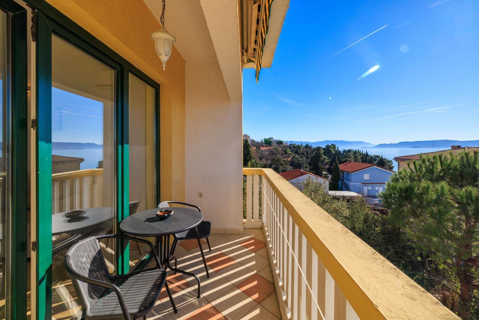 Apartments Neno Crikvenica Exterior photo